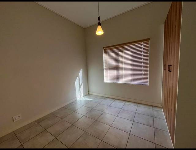 2 BEDROOM PROPERTY TO RENT IN GREENBAY ECO ESTATE